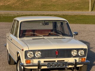 1980 Lada (ВАЗ) 2103, белый, 1250000 рублей, вид 3