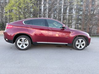 2009 BMW X6 50i 6-speed I (E71), красный, 1780000 рублей, вид 3