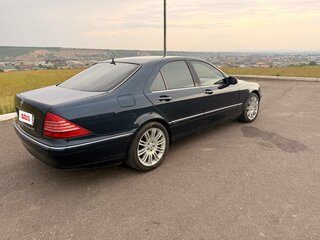 2002 Mercedes-Benz S-Класс 320 IV (W220), чёрный, 720000 рублей, вид 4