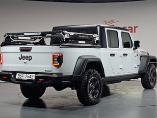 2021 Jeep Gladiator II (JT), белый, 5400000 рублей, вид 3