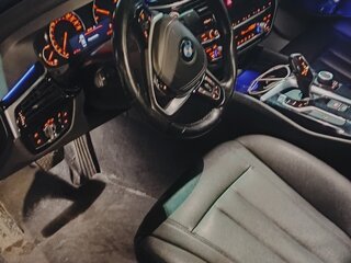 2019 BMW 5 серии 520d xDrive VII (G30/G31/G38), синий, 2250000 рублей, вид 5