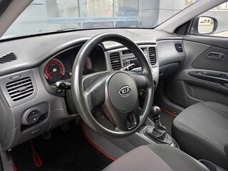 2011 Kia Rio II Рестайлинг, серебристый, 463000 рублей, вид 5