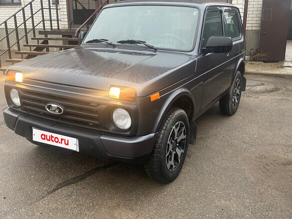 2019 Lada (ВАЗ) 2121 (4x4) Urban I Рестайлинг (2020), серый, 690000 рублей - вид 2