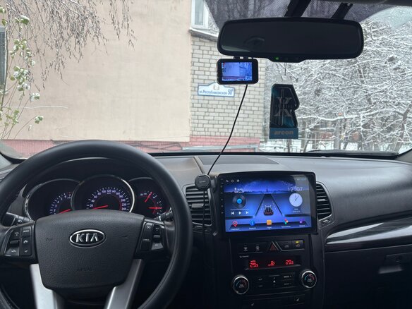2010 Kia Sorento II, бежевый - вид 6