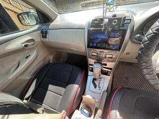 2010 Toyota Corolla Axio X (E140, E150) Рестайлинг, серебристый, 1200000 рублей, вид 4