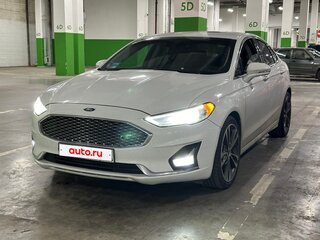 2018 Ford Fusion (North America) II Рестайлинг, белый, 1650000 рублей, вид 2
