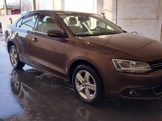 2012 Volkswagen Jetta VI, коричневый, 999000 рублей, вид 1