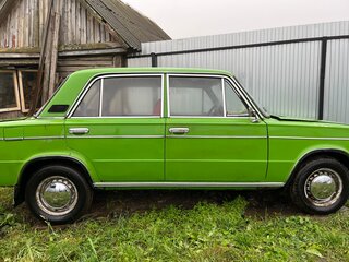 1980 Lada (ВАЗ) 2103, зелёный, 200000 рублей, вид 2
