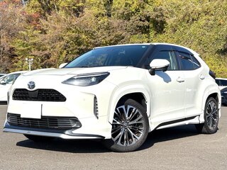 2022 Toyota Yaris Cross I, белый, 1371000 рублей, вид 1