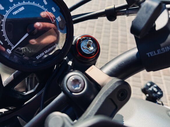 2018 BMW R Nine T Scrambler, серебристый, 1150000 рублей - вид 11