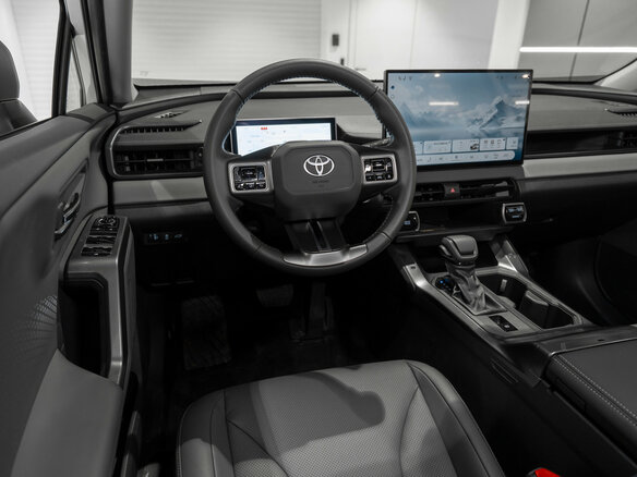 2026 Toyota RAV4 VI (XA60), белый - вид 6