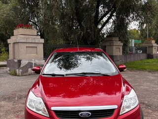 2008 Ford Focus II Рестайлинг, красный, 610000 рублей, вид 2