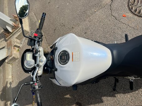 2012 Suzuki GSR 750, белый, 550000 рублей, вид 5