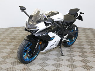 CFMoto 675SR-R