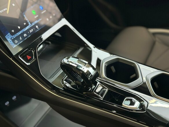 2026 Geely Atlas II, зелёный, 3449990 рублей - вид 16