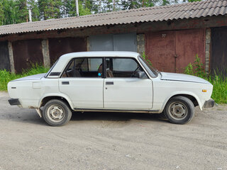 1988 Lada (ВАЗ) 2105, белый, 155000 рублей, вид 4