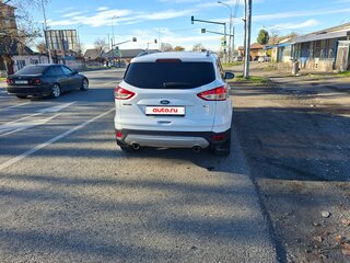 2014 Ford Kuga II, белый, 1200000 рублей, вид 3