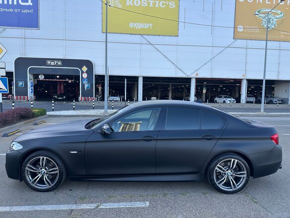 2013 BMW 5 серии 520i VI (F10/F11/F07), чёрный, 2020000 рублей - вид 6