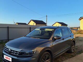 2018 Volkswagen Tiguan Allspace II, серый, 3000000 рублей, вид 1