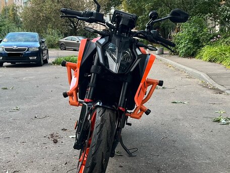 2024 KTM 390 Duke, оранжевый, 500000 рублей, вид 4