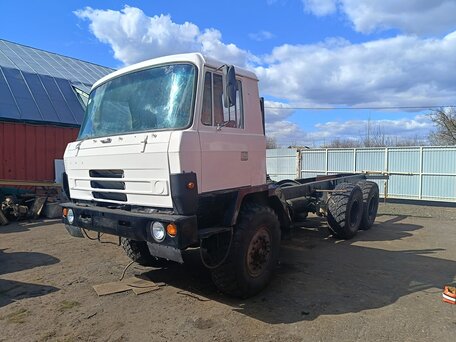 1993 Tatra T 815, белый, 1200000 рублей, вид 1
