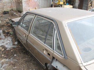 1982 Audi 100 II (C2), бежевый, 20000 рублей, вид 4