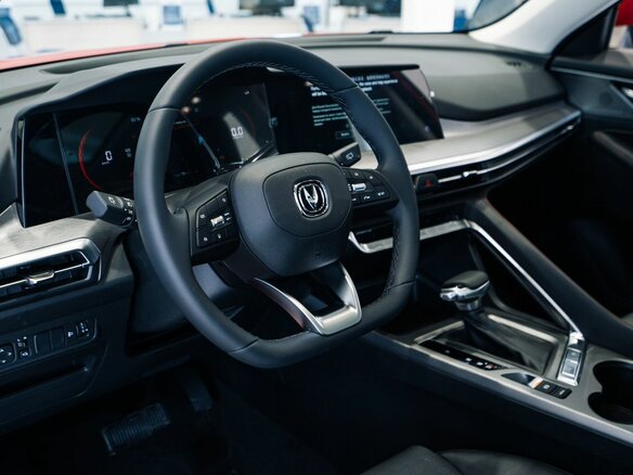 2025 Changan CS35 Plus I Рестайлинг, красный - вид 7
