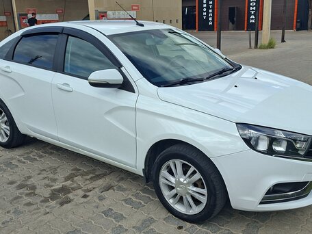 2018 Lada (ВАЗ) Vesta I, белый, 810000 рублей, вид 1