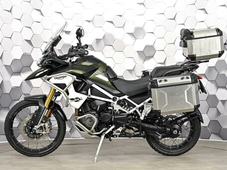 2023 Triumph Tiger 1200, зелёный, 1569000 рублей, вид 4