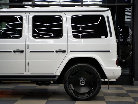 2025 Mercedes-Benz G-Класс AMG 63 AMG II (W465) Рестайлинг, белый, 31000000 рублей, вид 5