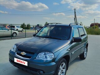 2013 Chevrolet Niva I Рестайлинг, серый, 655000 рублей, вид 2