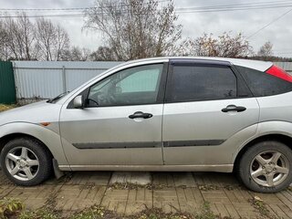 2004 Ford Focus I Рестайлинг, серебристый, 330000 рублей, вид 4