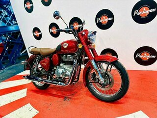 2026 Royal Enfield Classic 350, красный, 457000 рублей, вид 2