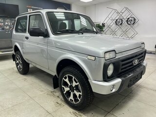 2026 Lada (ВАЗ) Niva Legend I, серебристый, 1275900 рублей, вид 3