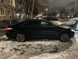 2011 Toyota Camry VI (XV40) Рестайлинг, чёрный, 1300000 рублей, вид 2