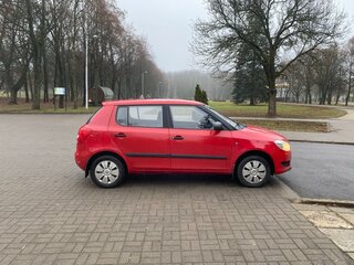 2012 Skoda Fabia II Рестайлинг, пурпурный, 442856 рублей, вид 1