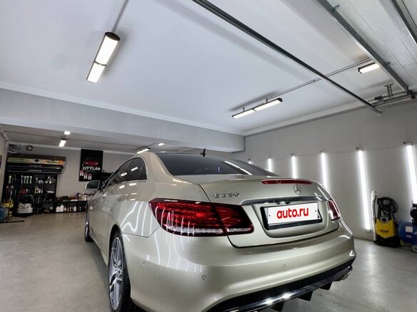 2015 Mercedes-Benz E-Класс 250 IV (W212, S212, C207) Рестайлинг, бежевый, 1800000 рублей - вид 5