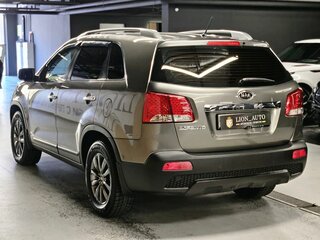2012 Kia Sorento II, серый, 1550000 рублей, вид 5