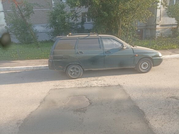 2001 Lada (ВАЗ) 2111, зелёный, 85000 рублей - вид 2