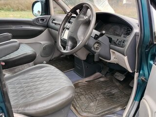 1997 Mitsubishi Delica IV, зелёный, 850000 рублей, вид 4
