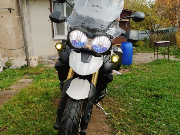 2013 Triumph Tiger 800, белый, 600000 рублей - вид 8