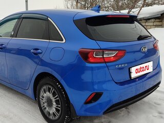 2018 Kia Ceed III, синий, 1830000 рублей, вид 3