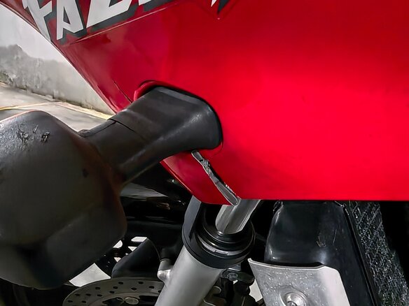 2003 Yamaha FZS600 Fazer, красный, 350000 рублей - вид 11