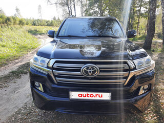 2017 Toyota Land Cruiser 200 Series Рестайлинг 2, чёрный, 5600000 рублей, вид 2