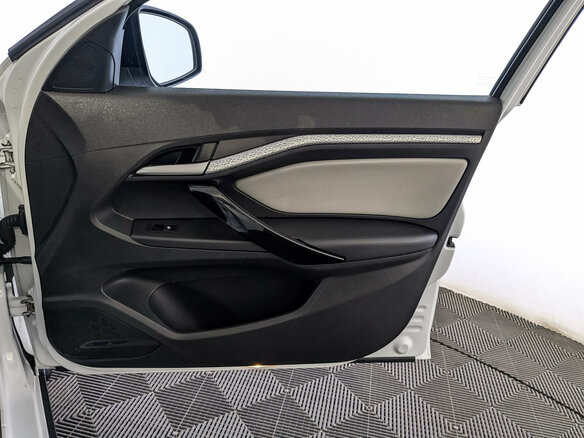 2021 Lada (ВАЗ) Vesta SW Cross I, белый - вид 24