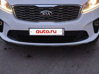 2020 Kia Sorento 6-speed III Prime Рестайлинг, белый, 3500000 рублей, вид 2