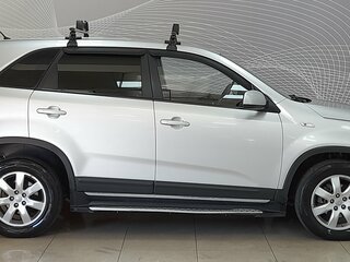2010 Kia Sorento II, серебристый, 849000 рублей, вид 4