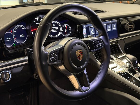 2019 Porsche Panamera 4 Sport Turismo II, серый, 8499000 рублей - вид 18