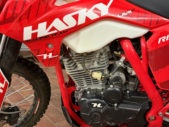 2025 Hasky F5 Racing, красный, 160000 рублей - вид 1