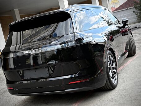 2026 Lynk & Co 900, чёрный, 7950000 рублей, вид 4